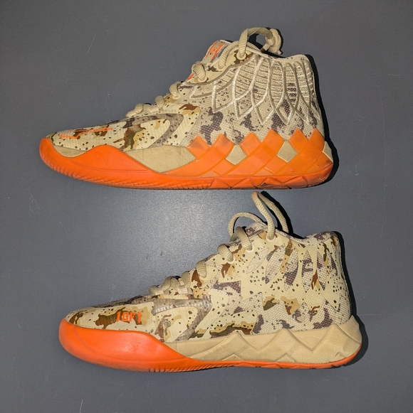 Puma LaMelo Ball MB.01 Size 5.5 youth Beige Orange Camo - Picture 4 of 9